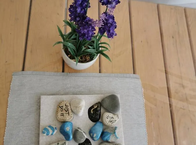 House Katarina אנקראן